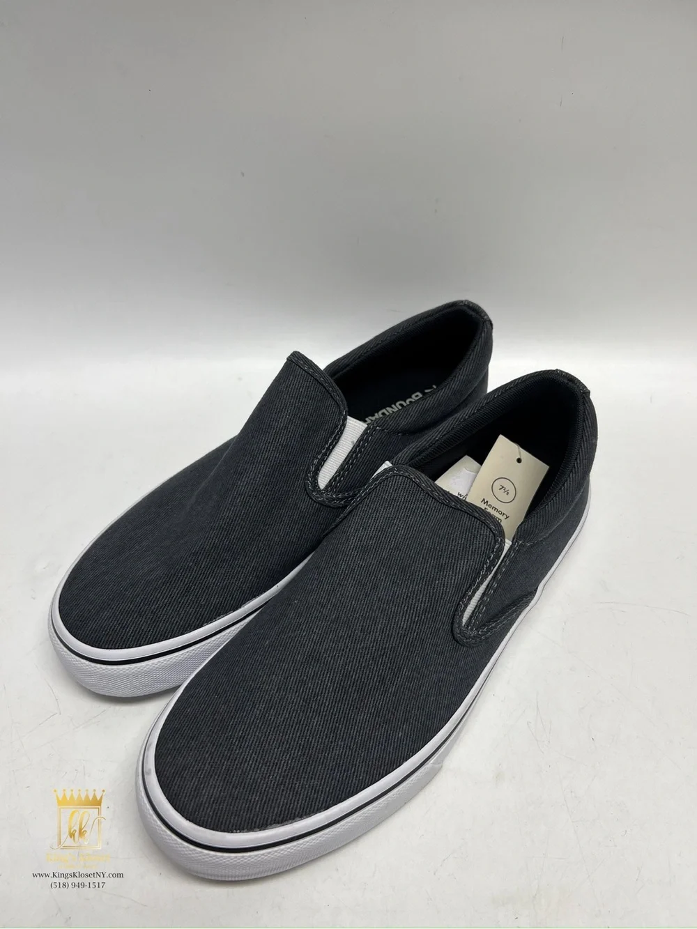 No boundaries sneakers